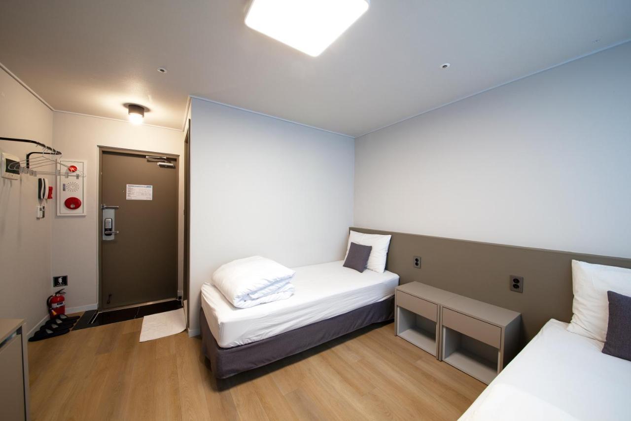 K-Grand Hostel Dongdaemun Seoul Exterior photo